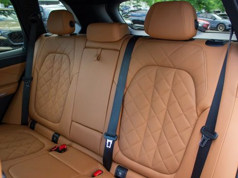 Used 2023 BMW X5 xDrive40i w/ Premium Package AWD/4WD image 22