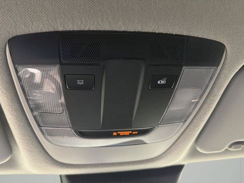 Used 2024 Kia Seltos LX AWD/4WD image 21