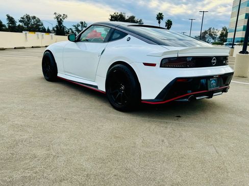Used 2024 Nissan Z NISMO w/ Floor Mat Package image 28
