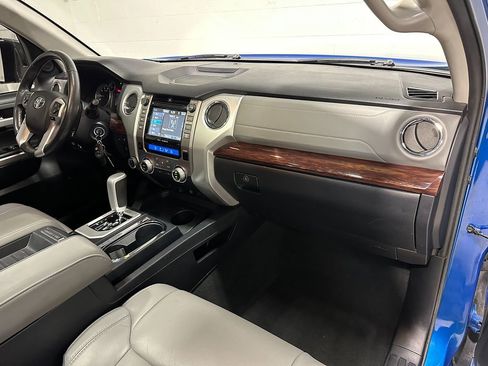 Used 2016 Toyota Tundra Limited w/ Limited Premium Package AWD/4WD image 13