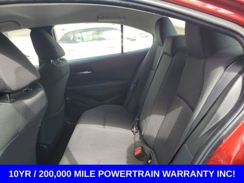 Used 2021 Toyota Corolla LE FWD image 26