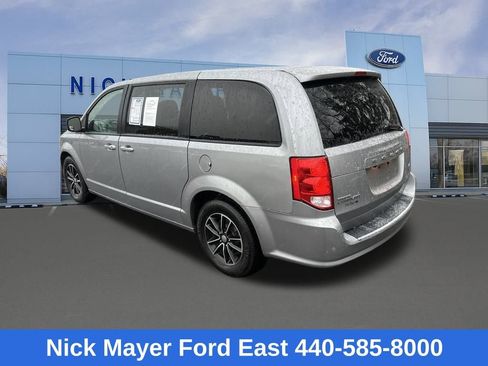Used 2019 Dodge Grand Caravan GT image 5