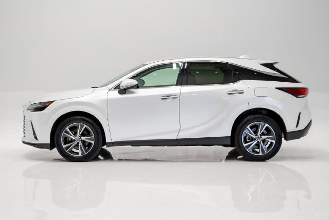 Used 2024 Lexus RX 350 FWD w/ Technology Package image 28