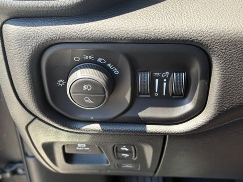 New 2026 RAM 1500 Big Horn AWD/4WD image 25