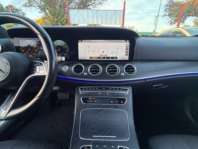 Used 2022 Mercedes-Benz E 350 Sedan image 18