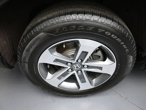 Certified 2025 Honda Pilot EX-L image 12