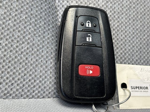 Used 2022 Toyota Prius LE FWD image 38