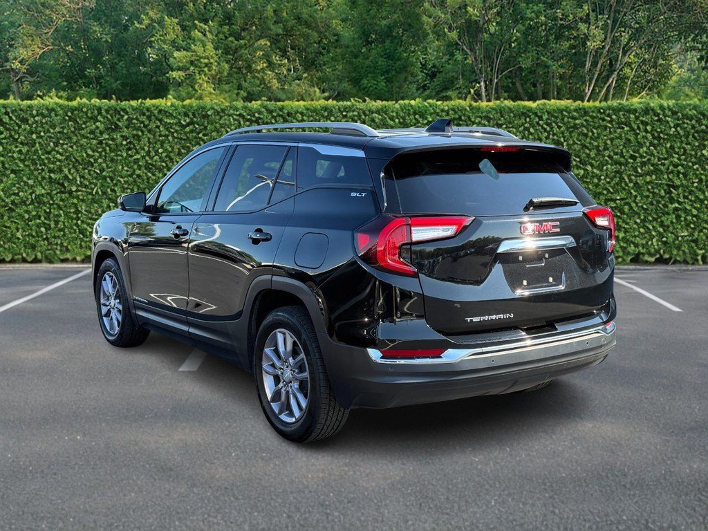 Used 2023 GMC Terrain SLT FWD image 6