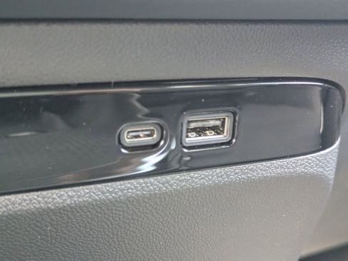 New 2026 Buick Enclave Preferred image 27