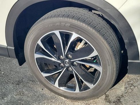 Used 2023 MAZDA CX-5 AWD 2.5 S w/ Premium Plus Pkg image 4