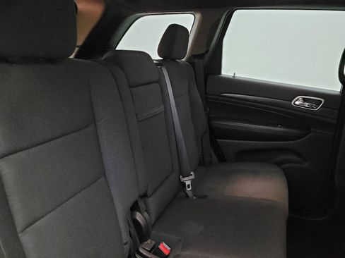 Used 2016 Jeep Grand Cherokee Laredo w/ Quick Order Package 23E image 19