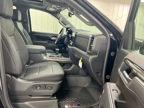 New 2026 Chevrolet Silverado 1500 LTZ w/ Technology Package AWD/4WD image 23