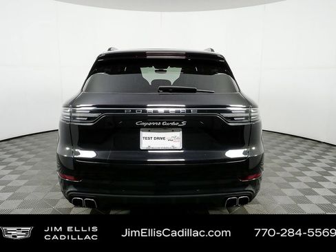 Used 2021 Porsche Cayenne Turbo S w/ Premium Package Plus image 33
