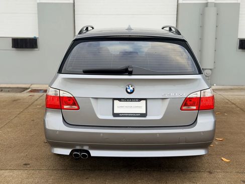 Used 2007 BMW 530xi Wagon image 4