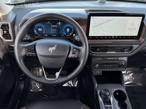 Used 2025 Ford Bronco Sport Outer Banks w/ Outer Banks Tech Package+ image 10