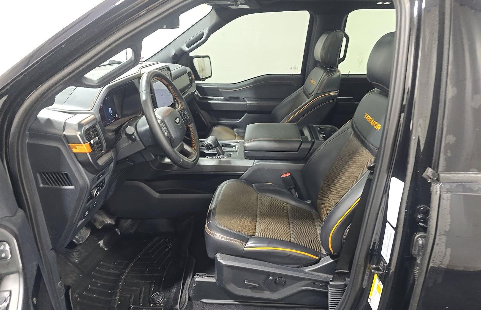 Used 2025 Ford F150 Tremor w/ Equipment Group 402A High AWD/4WD image 7