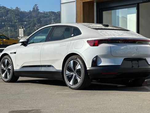 New 2026 Polestar Polestar 4 image 6