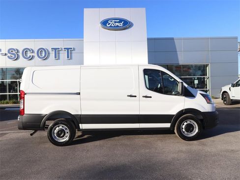 New 2026 Ford Transit 150 Low Roof w/ Load Area Protection Package image 15