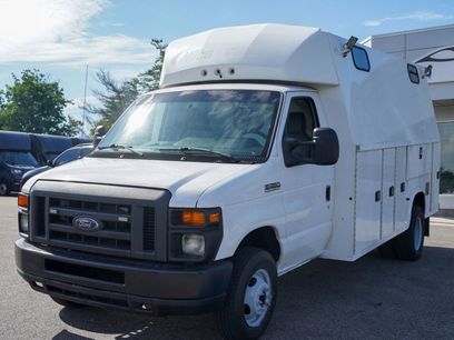 Used 2016 Ford E-450 and Econoline 450 Super Duty w/ Power Windows & Locks Group