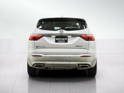 Used 2023 Buick Enclave Premium w/ Experience Buick Package AWD/4WD image 4