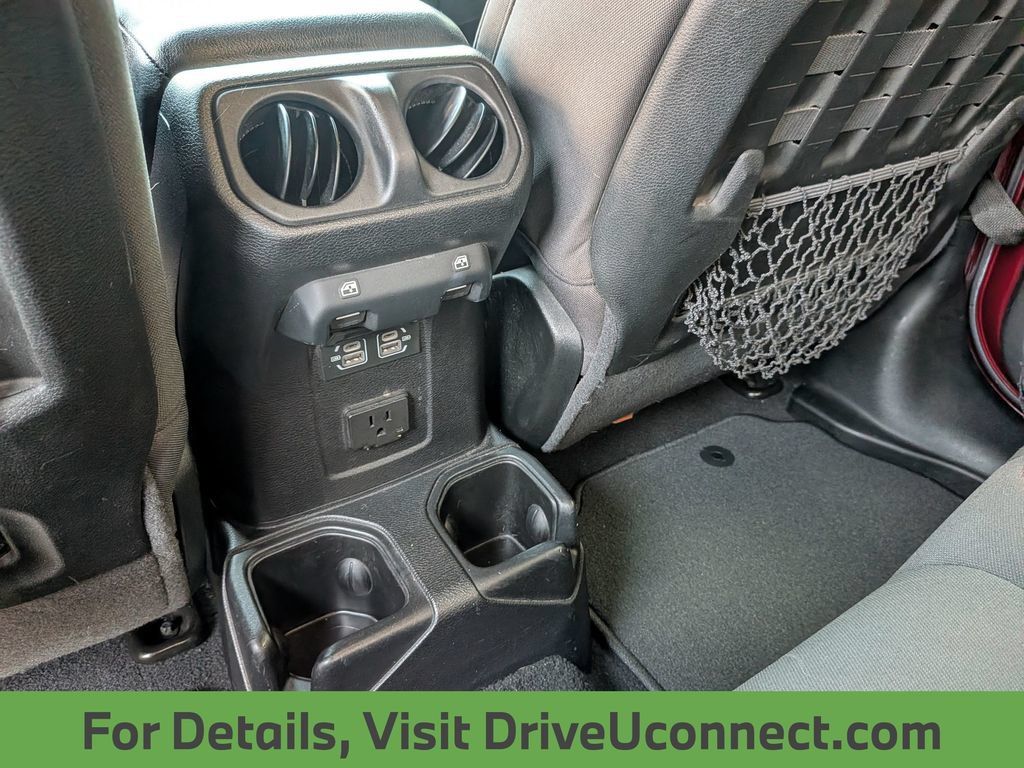 Used 2021 Jeep Gladiator Mojave AWD/4WD image 32