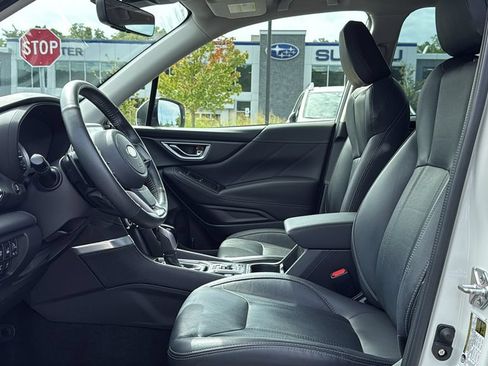 Certified 2023 Subaru Forester Touring AWD/4WD image 12