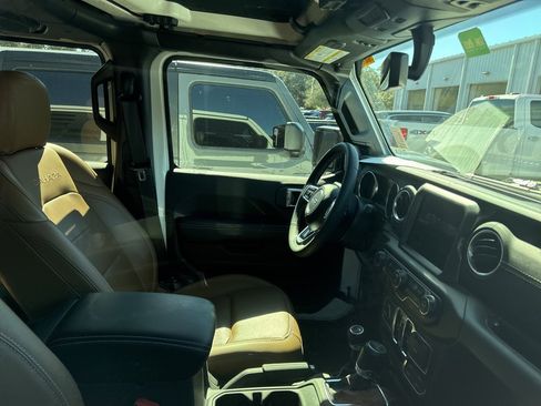 Used 2023 Jeep Wrangler Sahara w/ LED Lighting Group image 7