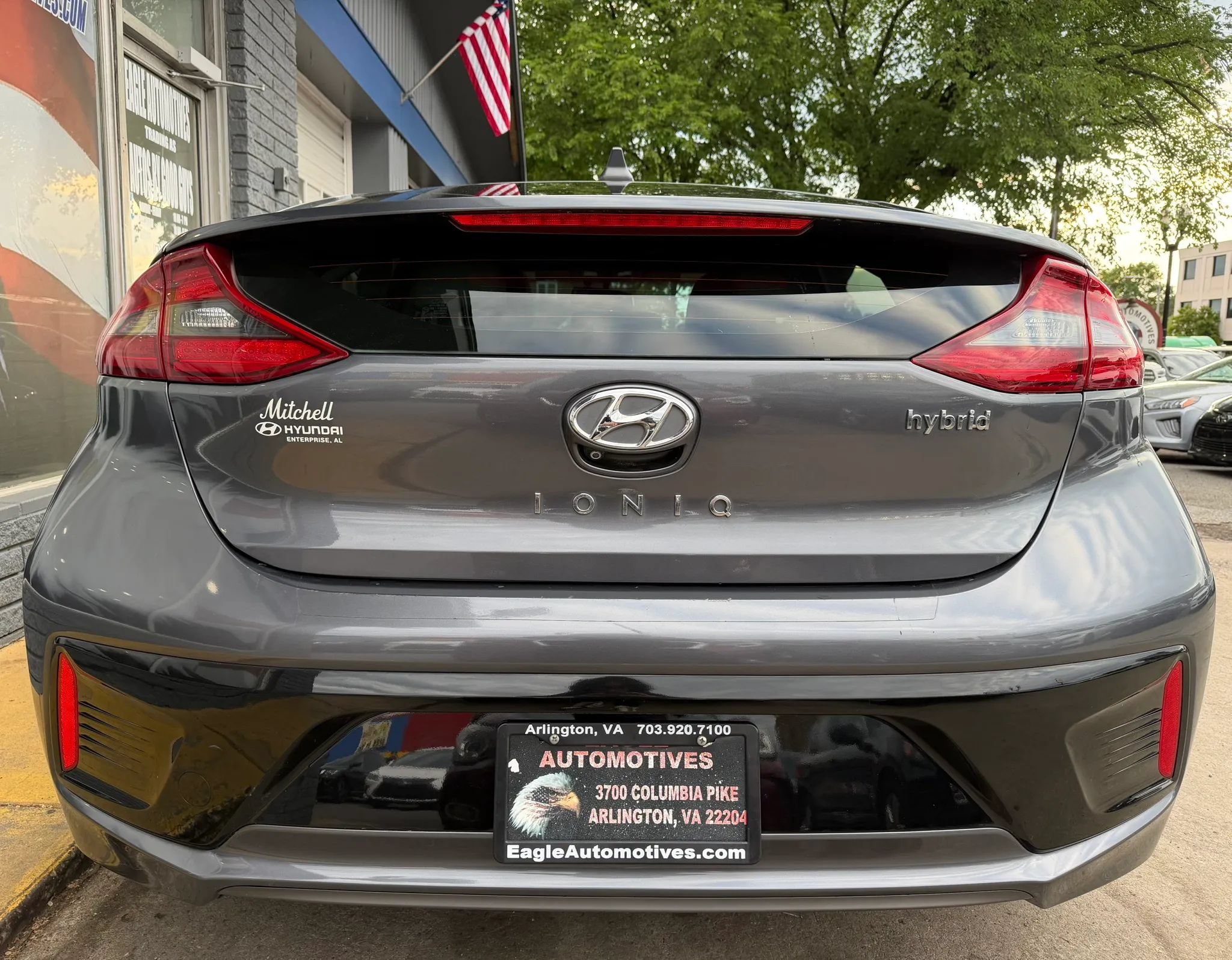 Used 2017 Hyundai Ioniq Limited FWD image 4