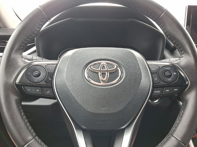 Used 2024 Toyota RAV4 Adventure AWD/4WD image 18