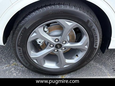Used 2023 Ford Escape ST-Line w/ Tech Pack #1 FWD image 17
