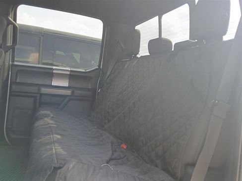 Used 2017 Ford F150 XLT w/ Equipment Group 302A Luxury image 9