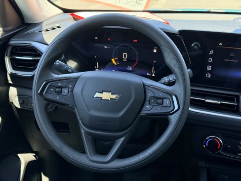 New 2026 Chevrolet TrailBlazer LS w/ LS Convenience Package AWD/4WD image 21