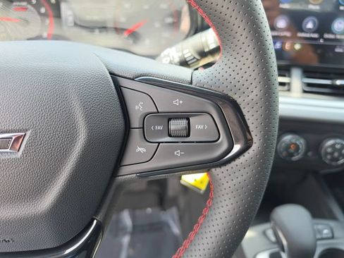 New 2026 Chevrolet Trax RS w/ Driver Confidence Package FWD image 30