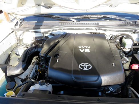 Used 2008 Toyota Tacoma PreRunner image 34