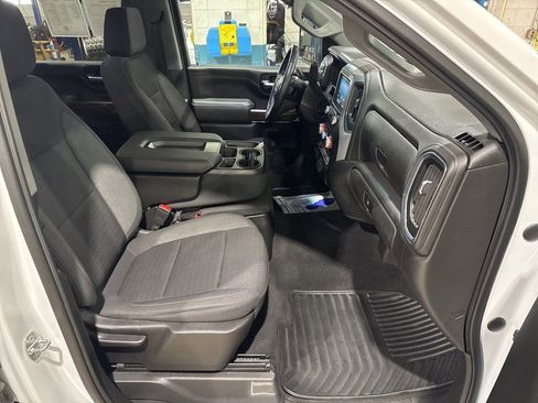 Used 2022 GMC Sierra 3500 SLE w/ SLE Convenience Package image 35