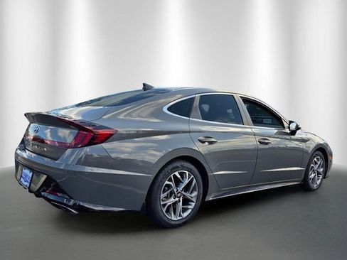 Used 2023 Hyundai Sonata SEL FWD image 5