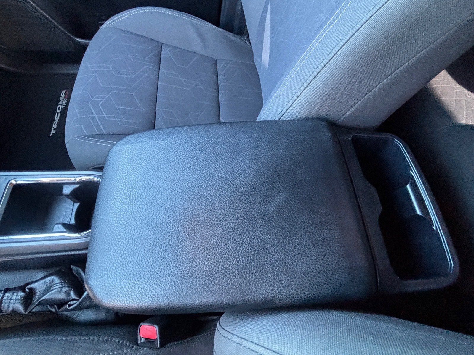 Used 2017 Toyota Tacoma TRD Sport RWD image 17