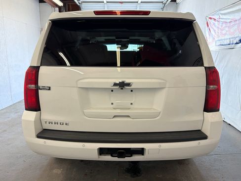 Used 2017 Chevrolet Tahoe LT RWD image 6