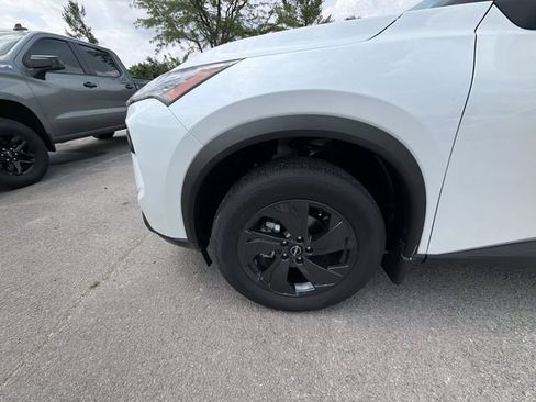 New 2026 Nissan Rogue SV w/ Cold Weather Package AWD/4WD image 10