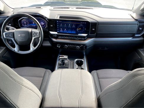 Used 2024 Chevrolet Silverado 1500 LT Trail Boss w/ Protection Package image 4