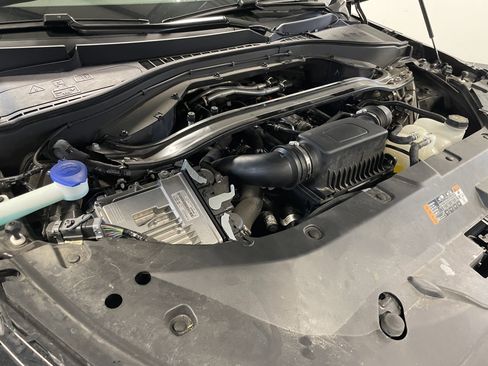 Used 2023 Lincoln Aviator AWD w/ Premium Package image 33