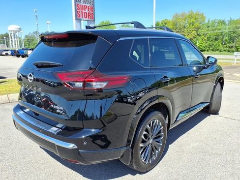 Certified 2025 Nissan Rogue Platinum AWD/4WD image 16
