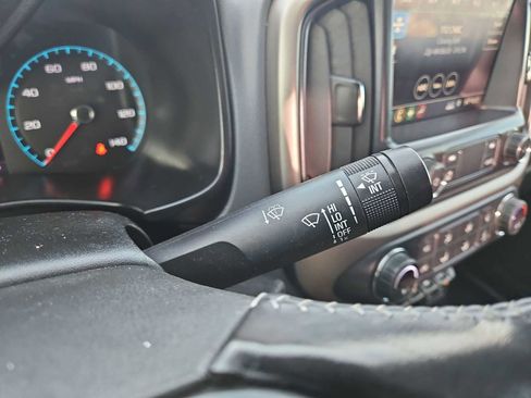 Used 2019 Chevrolet Colorado Z71 image 26