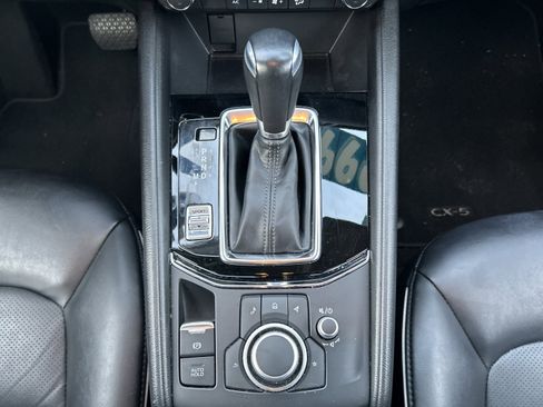 Used 2024 MAZDA CX-5 AWD 2.5 S w/ Select Package image 63