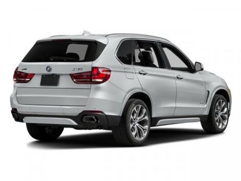 Used 2018 BMW X5 xDrive40e image 2