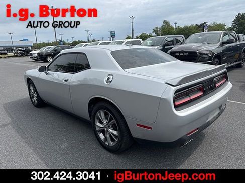Used 2020 Dodge Challenger SXT w/ Driver Convenience Group AWD/4WD image 5