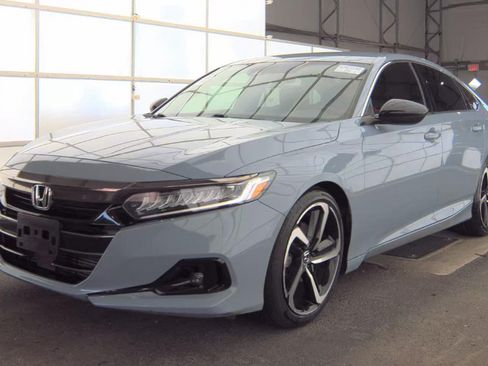Used 2022 Honda Accord Sport image 1