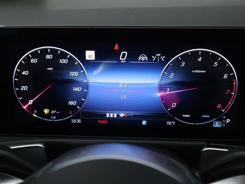 New 2026 Mercedes-Benz GLB 250 image 34