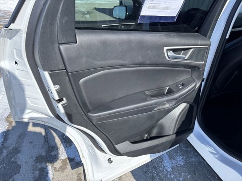 Used 2024 Ford Edge SEL w/ Convenience Package image 24