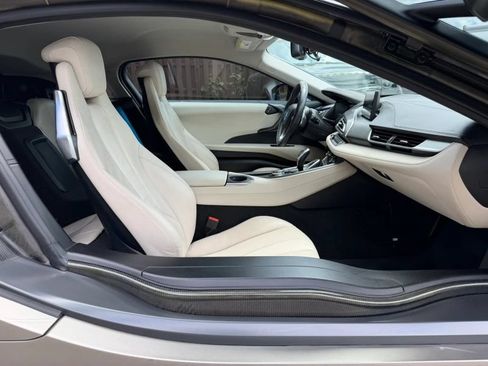 Used 2015 BMW i8 AWD/4WD image 12